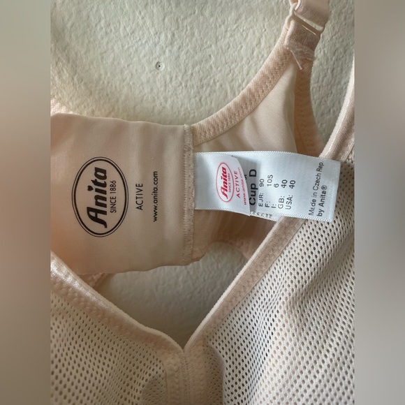 Anita light pink athleisure comfy mesh sport bra with padding - Picture 3 of 4